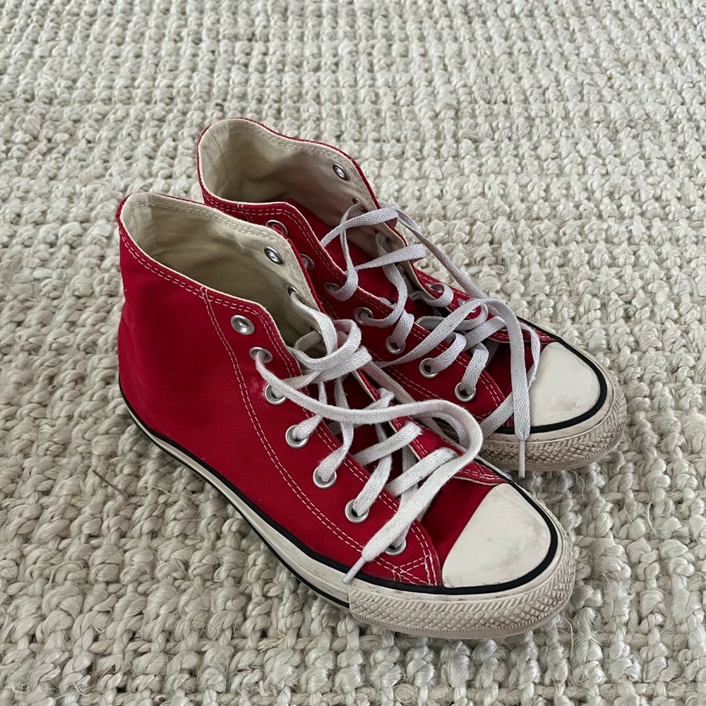 red high top converse